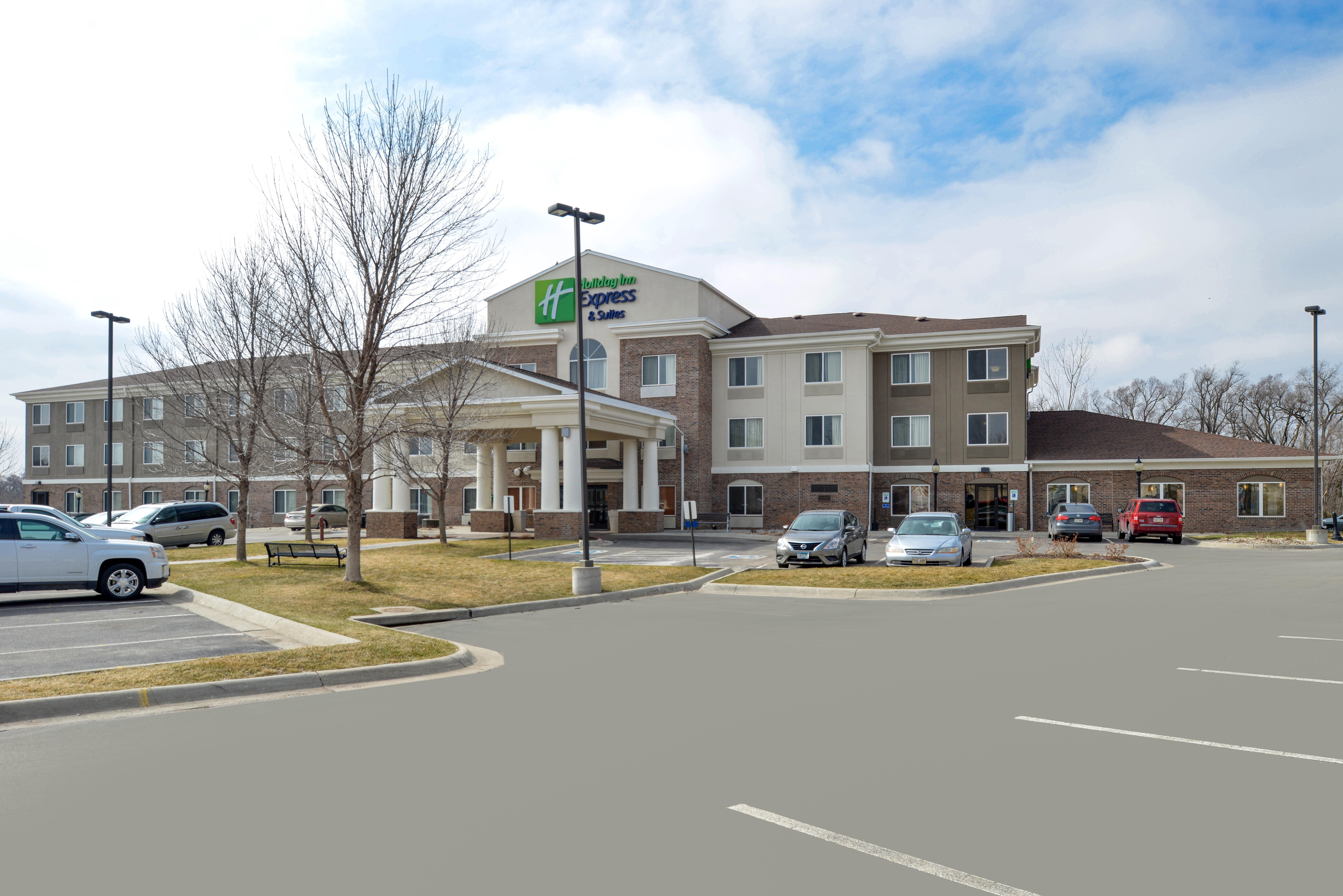 Holiday Inn Express Hotel & Suites Omaha West, An Ihg Hotel Exteriör bild